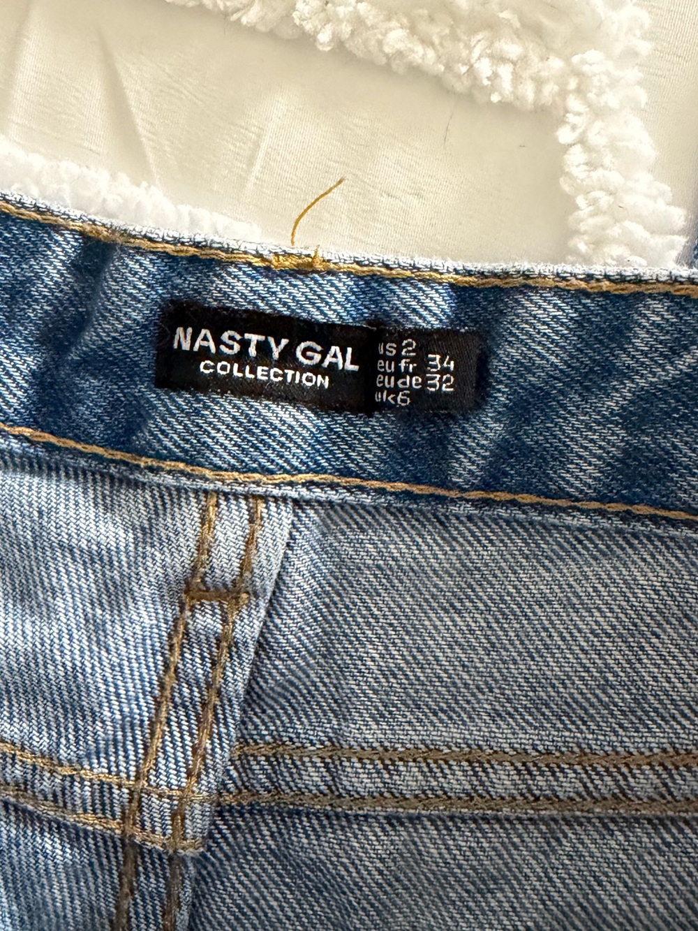 Nasty Gal High-Rise Light Blue Denim Jeans - Picture 3 of 9